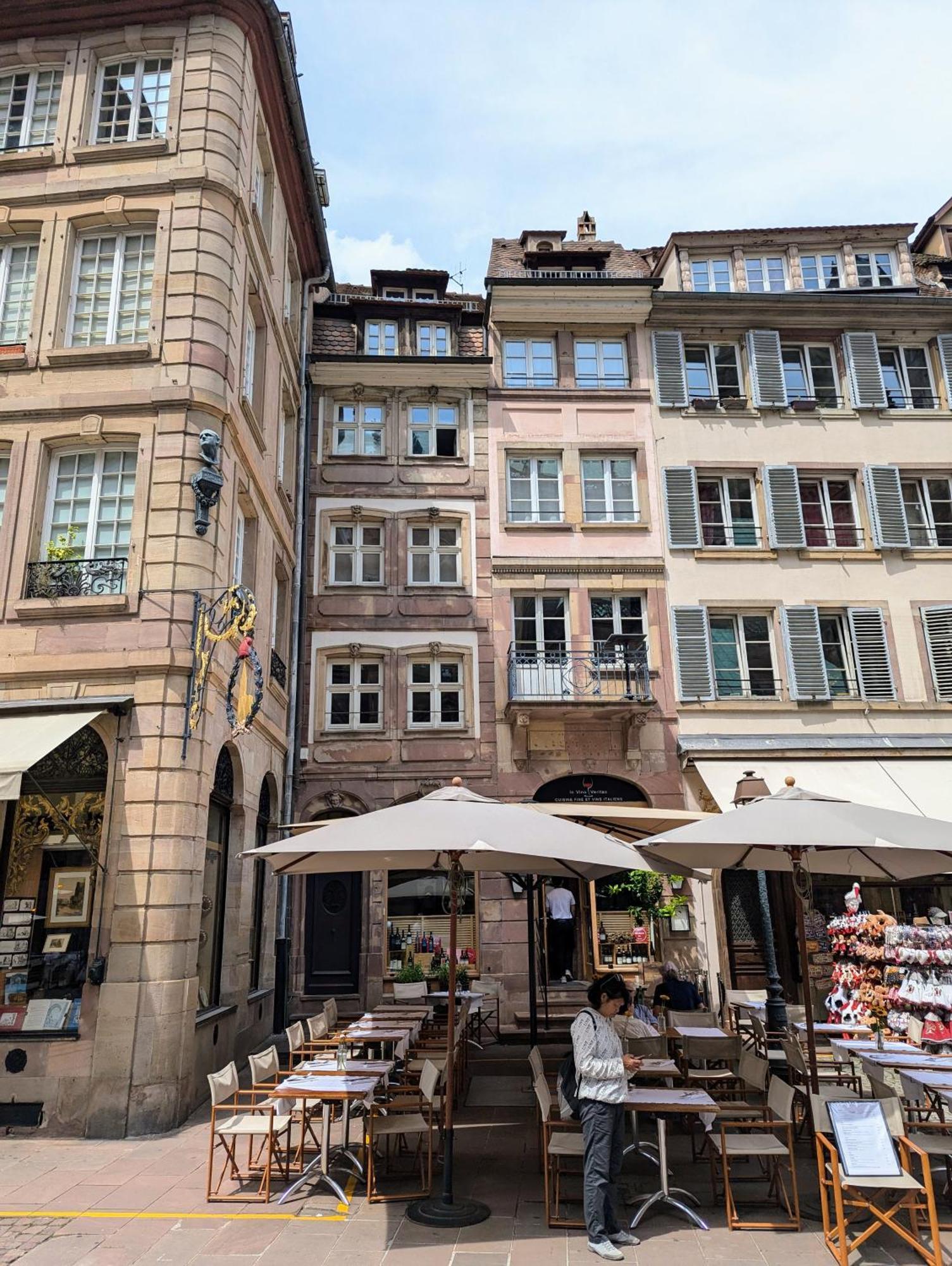 Triplex Place De La Cathedrale Strasbourg Extérieur photo
